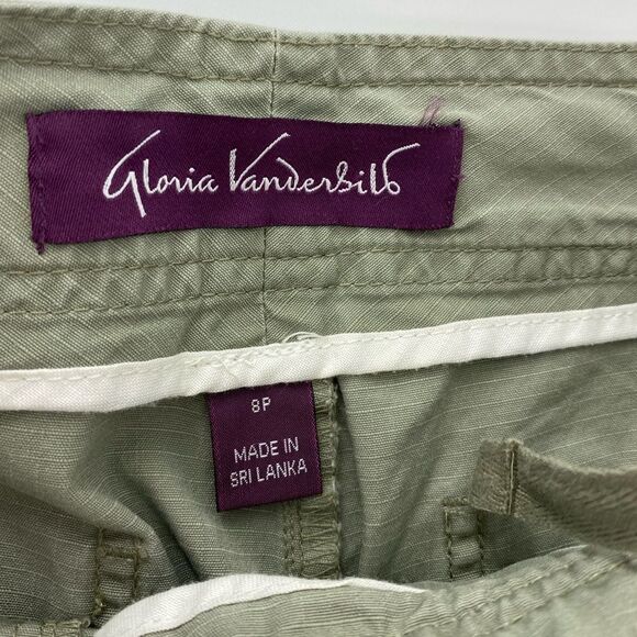 Gloria Vanderbilt olive green roll up capris NWT - Picture 3 of 4